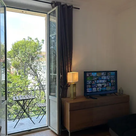 Apartmán Emplacement Centre